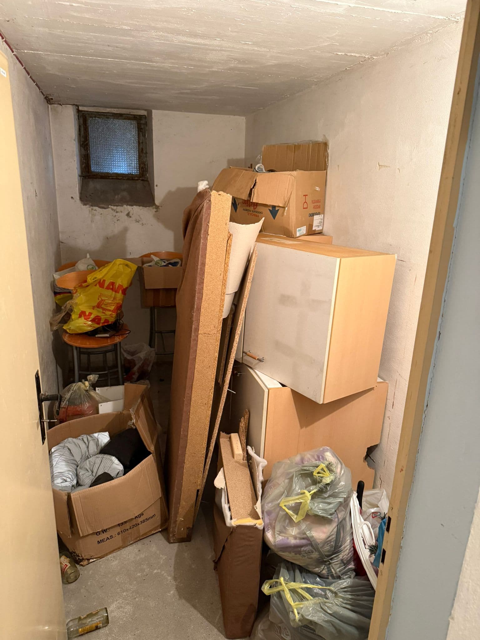 Keller Entrümpelung - Vorher